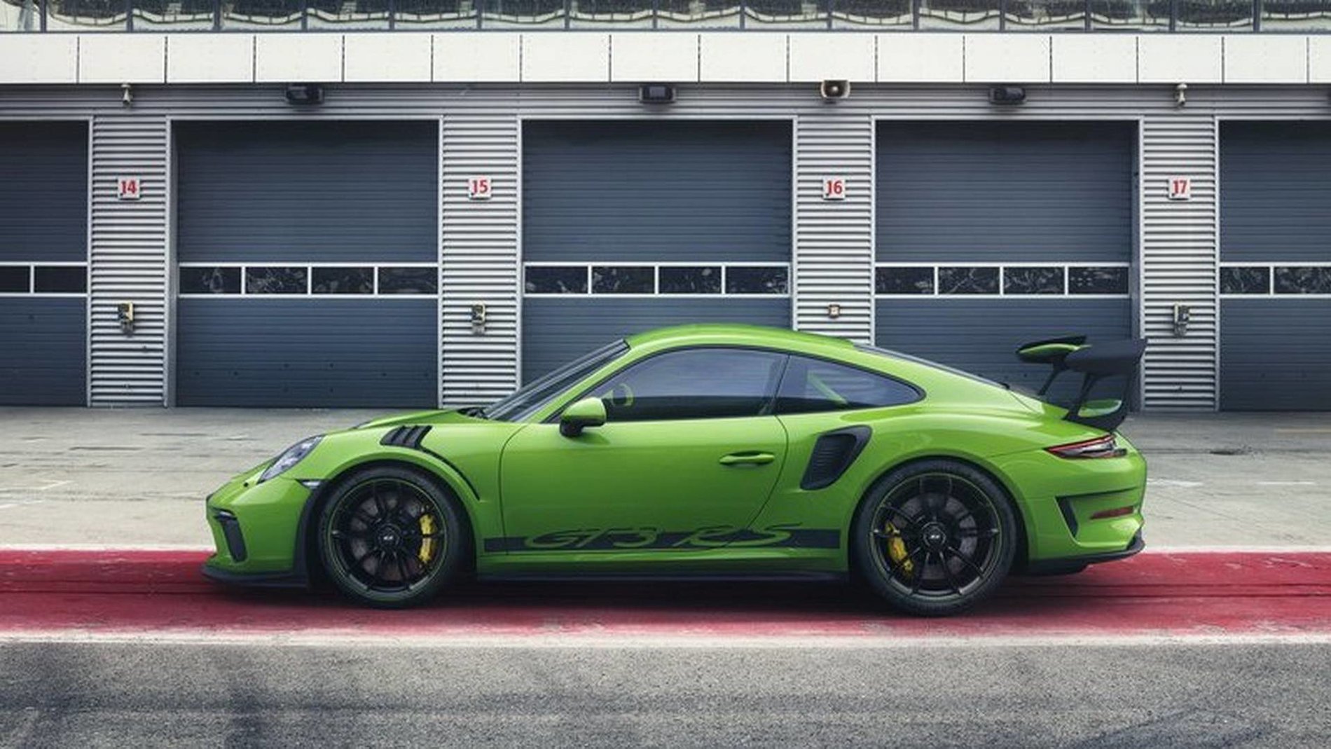 Porsche Taycan Taycan Colors 2019-porsche-911-gt3-rs-facelift-9912-leaked-looks-great-in-mamba-green-123299_1