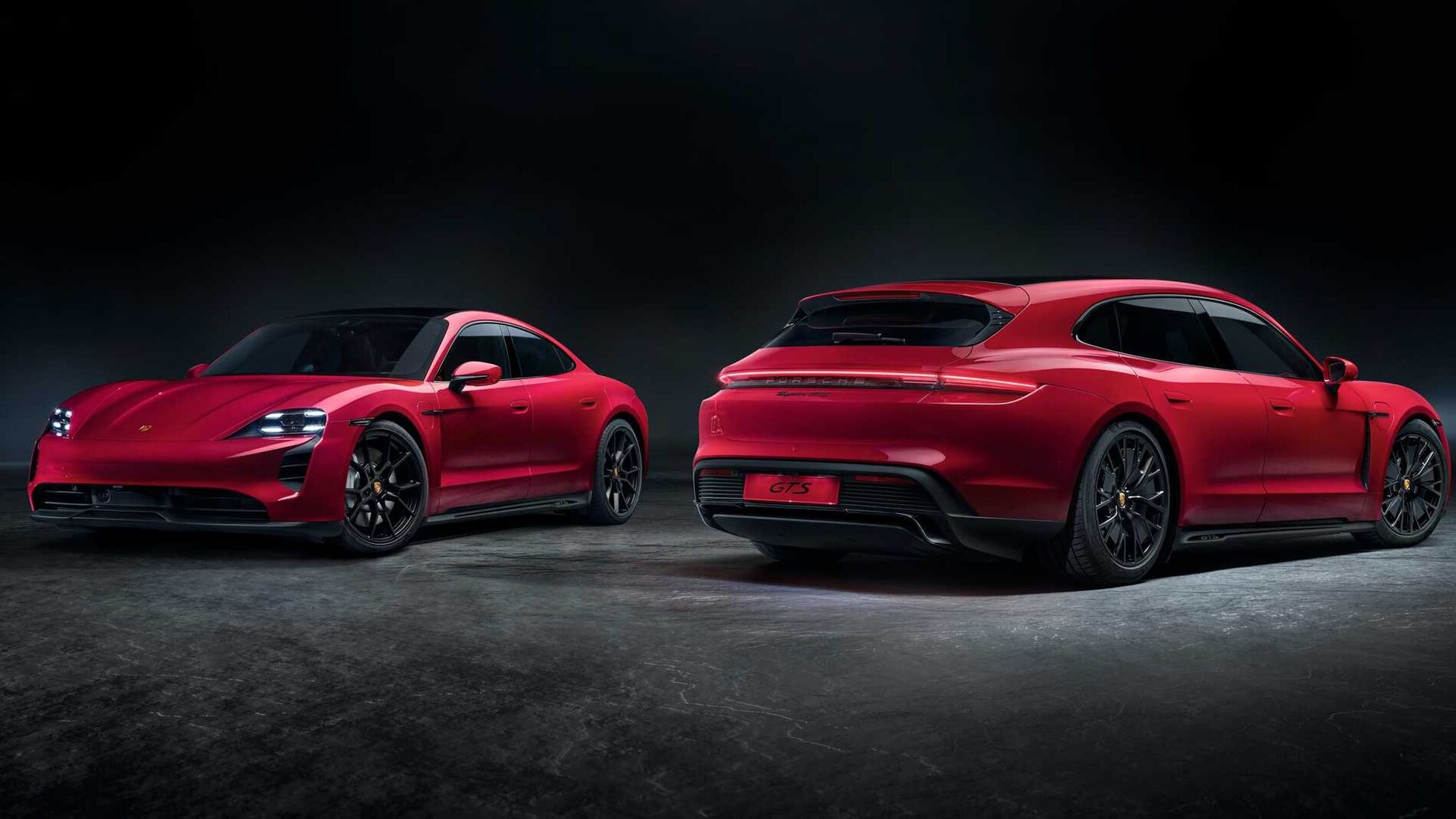 Porsche Taycan First 2022 Taycan GTS and Sport Turismo GTS Photos! 2022-porsche-taycan-gts-sedan-and-gts-sport-turismo