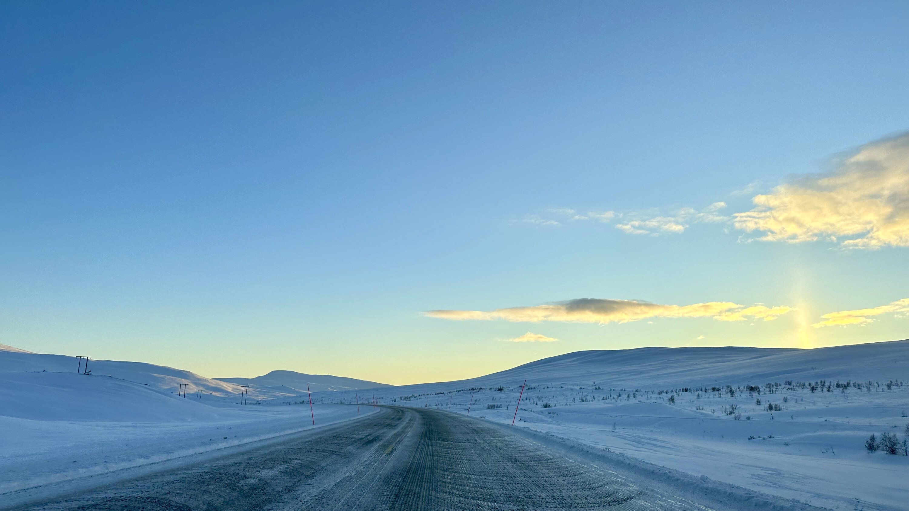 Porsche Taycan Taycan to Tromsø Road Trip – Winter 2023 (Arctic Norway) 52705262715_eb345e7015_4k