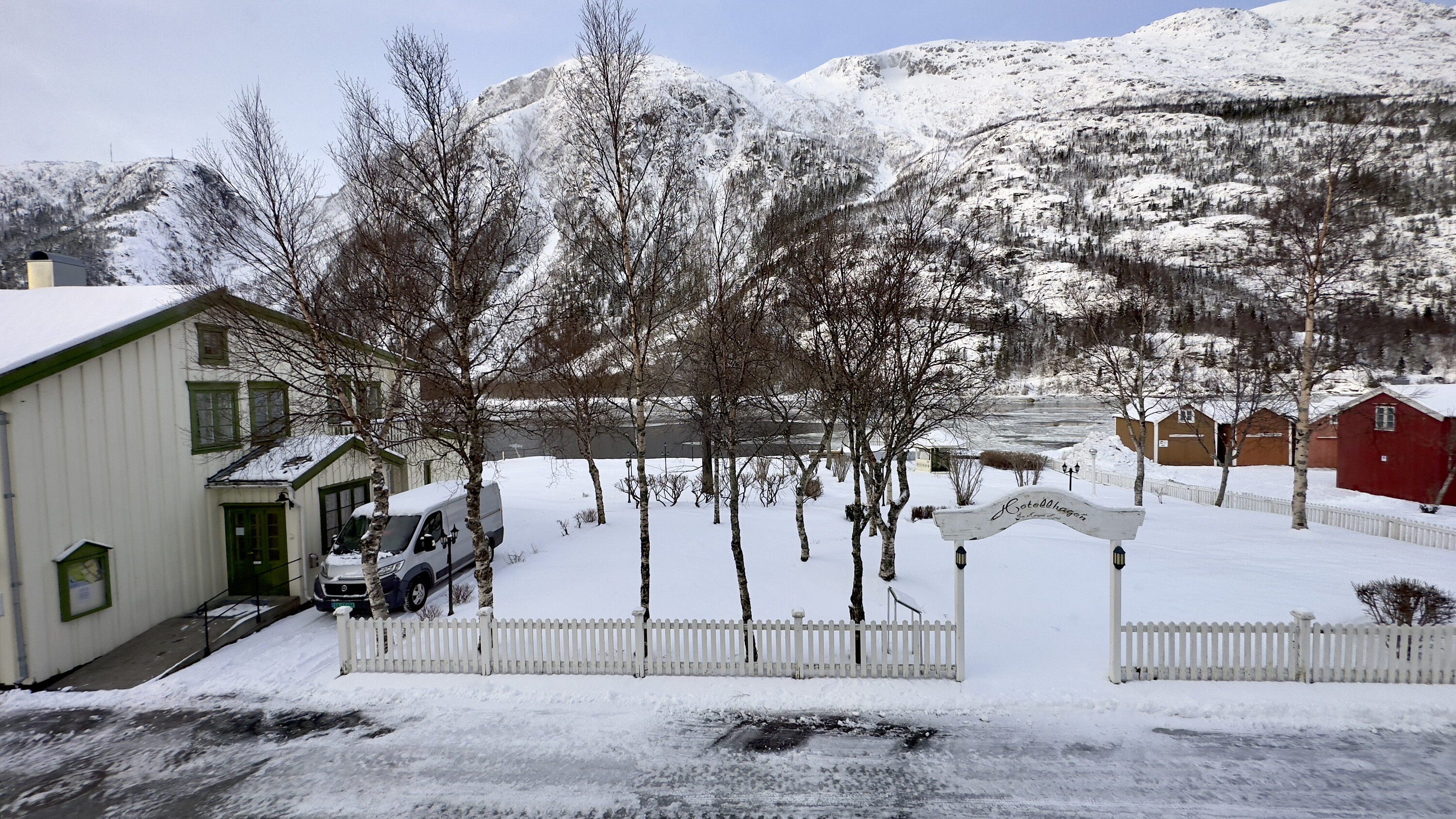 Porsche Taycan Taycan to Tromsø Road Trip – Winter 2023 (Arctic Norway) 52708232820_bd25fe5a40_4k