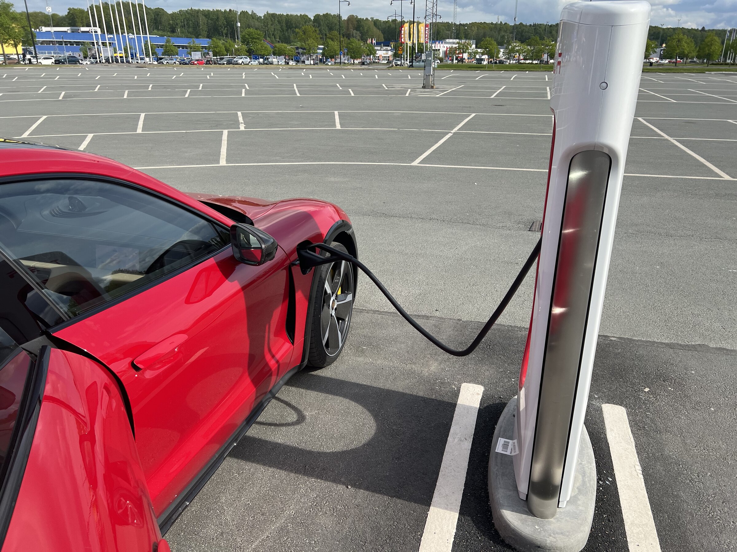 Porsche Taycan Anyone tried charging their Taycan at a Tesla Supercharger? C7F0793C-30B5-4107-BA3F-069D43BA1660