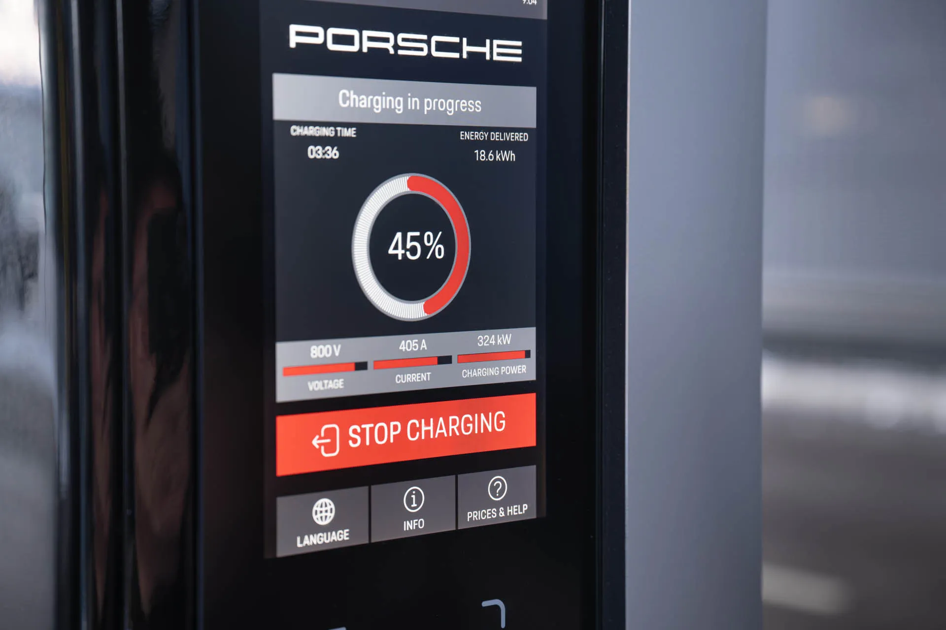 Porsche Taycan 🚨 2025 Taycan Officially Revealed! Specs, Wallpaper Photos, Videos & US Pricing porsche-taycan_100917204_h