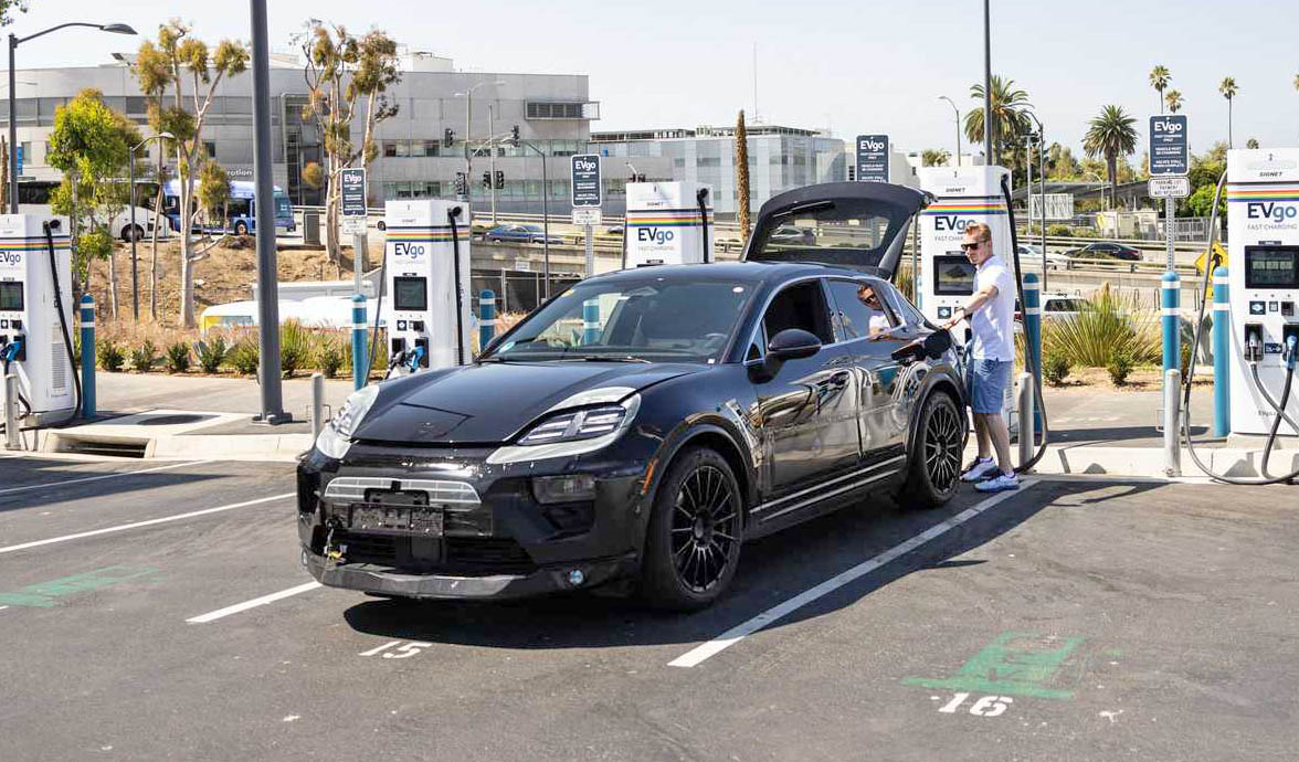 2025 Porsche Macan EV Prices, Reviews, and Photos - MotorTrend